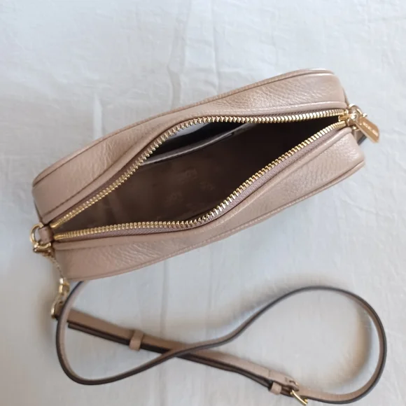 Michael Kors Crossbody Bag - Picture 5 of 11